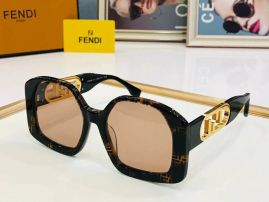 Picture of Fendi Sunglasses _SKUfw50792839fw